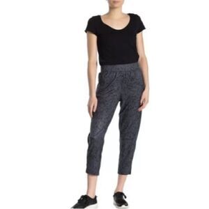 Z By Zella Expression Zip Pocket Ankle Crop Pants